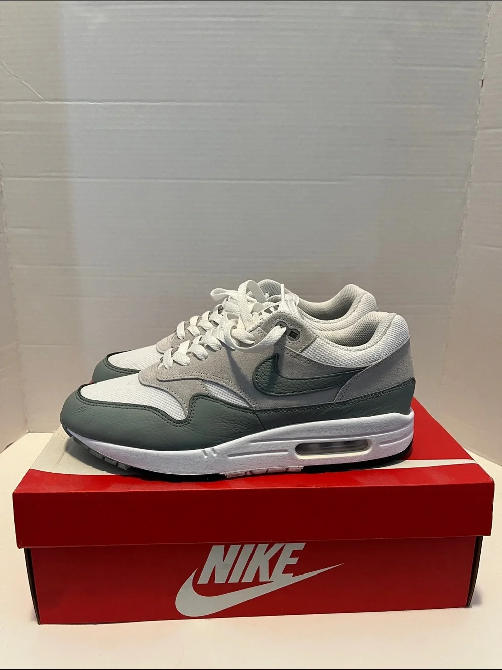Nike air max